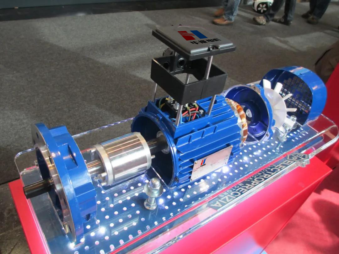 山東盛華電機(jī)廠-大功率電機(jī) 山東盛華電機(jī)廠-大功率電機(jī)