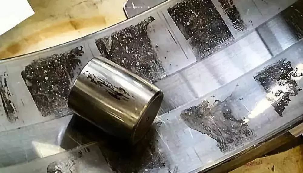 山東盛華電機生產(chǎn)廠家盤點影響電機軸承使用壽命的關(guān)鍵